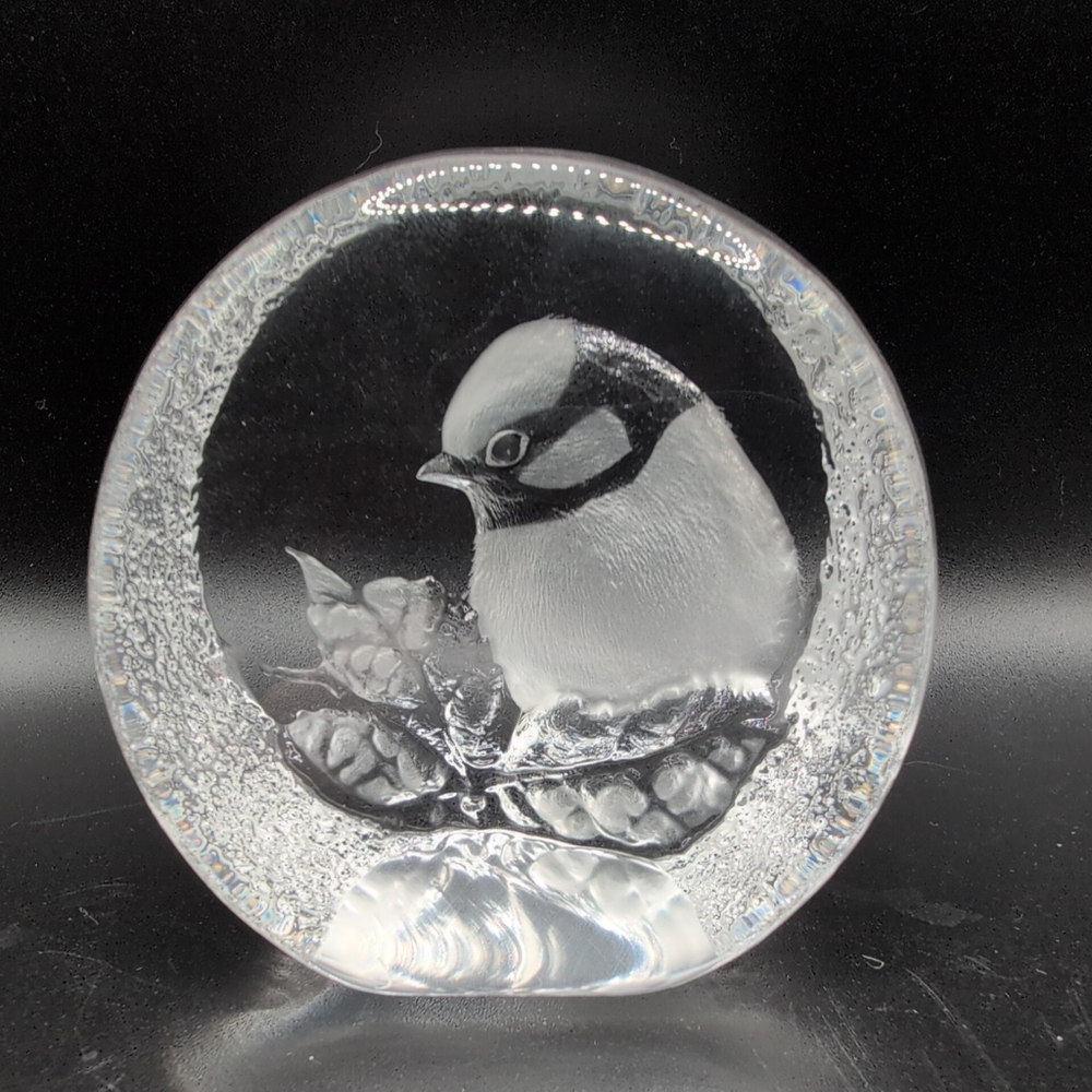 Mats Jonasson 9204 Blue Tit 3 x 2.5" Full Lead Crystal Paperweight EUC No Damage